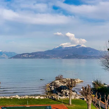 Casa Lugana 8 - Monolocale Con Piscina Fronte Appartamento